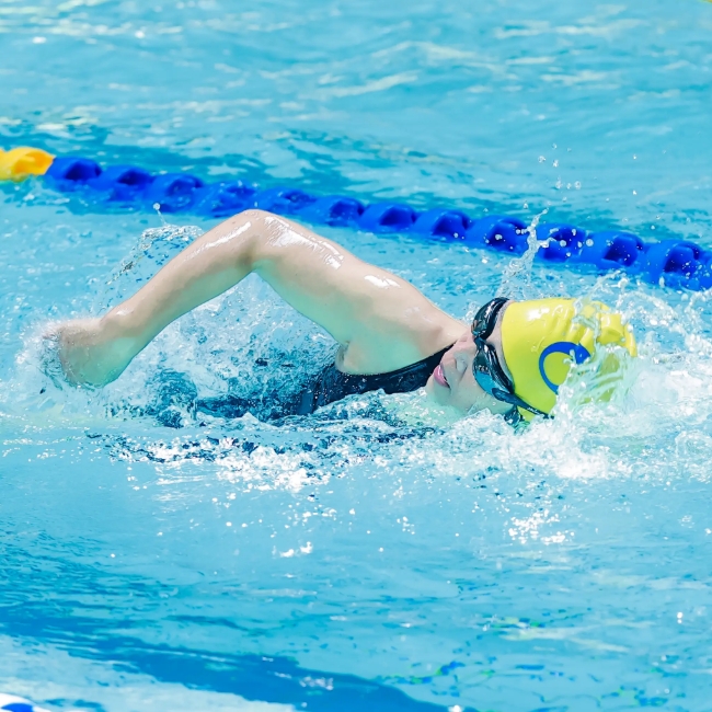 How to swim faster guide: core techniques and details to master speed